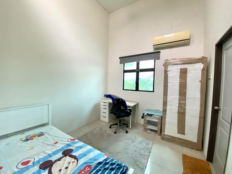 Rumah Teres 2 Tingkat untuk Dijual di Taman Bukit Citra (Nilai) - Ilman Nahri - Bedroom - PropertyGuru.com.my