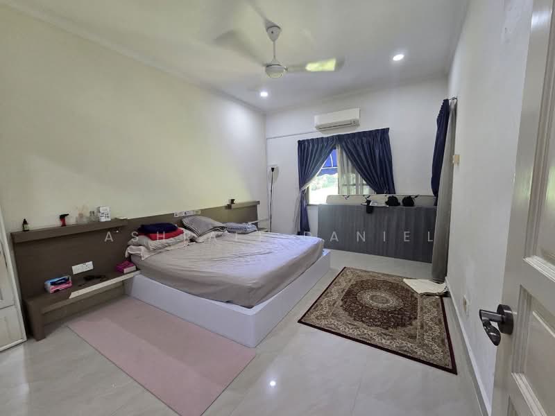 Rumah Bandar untuk Dijual di Country Heights (Kajang) - Ashraff Daniel - PropertyGuru.com.my