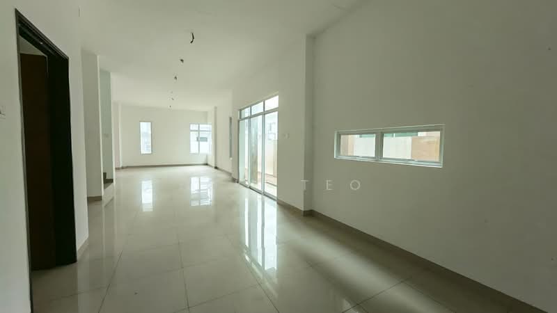 Semi-Detached House for Sale in Taman Suria (Batu Pahat) - Hoki Teo - PropertyGuru.com.my