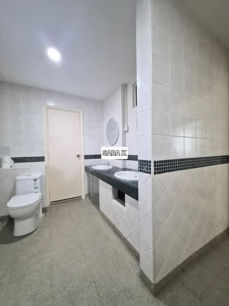 Condominium for Sale at Armanee Terrace - Sara K - PropertyGuru.com.my