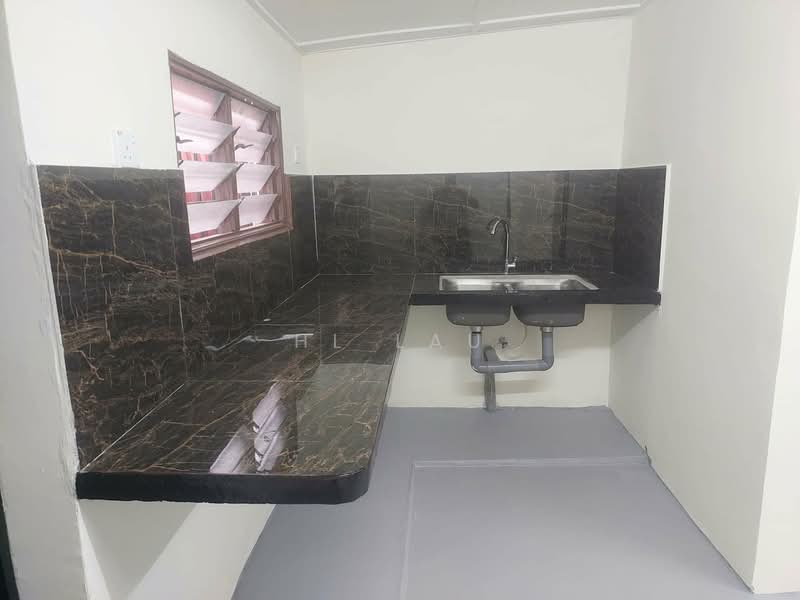 Rumah Teres 1 Tingkat untuk Disewa di Seksyen 8 (Petaling Jaya) - HL Lau - Kitchen - PropertyGuru.com.my