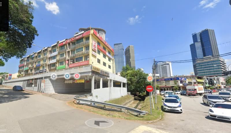 Rumah Teres 1 Tingkat untuk Disewa di Seksyen 8 (Petaling Jaya) - HL Lau - Exterior - PropertyGuru.com.my