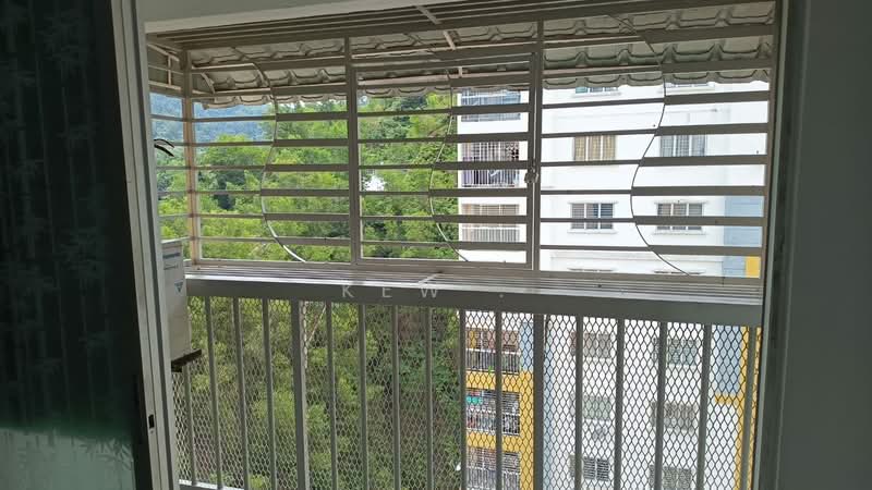 Apartment for Rent at Lakeview Apartments - Kew . - Balcony - PropertyGuru.com.my