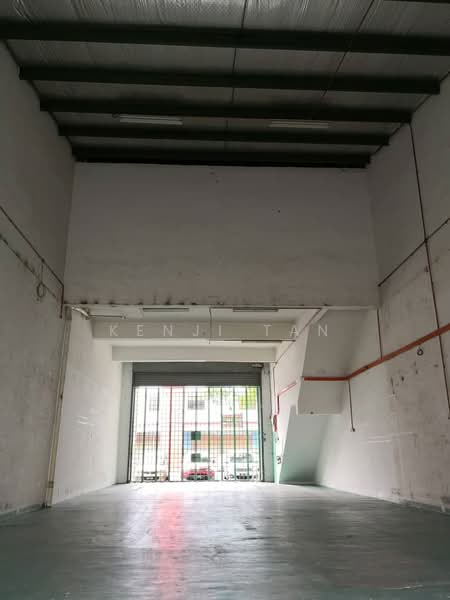 Kilang untuk Dijual di Taman Perindustrian Kinrara (Bandar Kinrara) - Kenji Tan - Interior - PropertyGuru.com.my