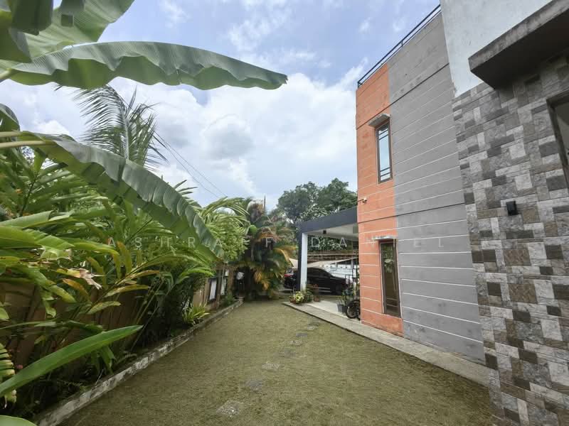 Terraced House for Sale in Kuala Selangor (Selangor) - Ashraff Daniel - Exterior - PropertyGuru.com.my