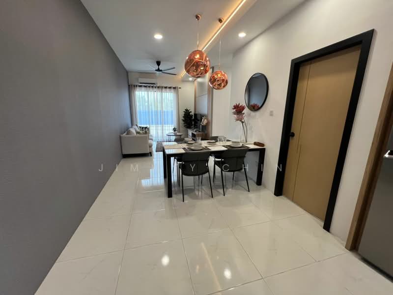 Servis Apartment untuk Dijual di Neu Pendington - Jimmyy Chin - Living Room - PropertyGuru.com.my