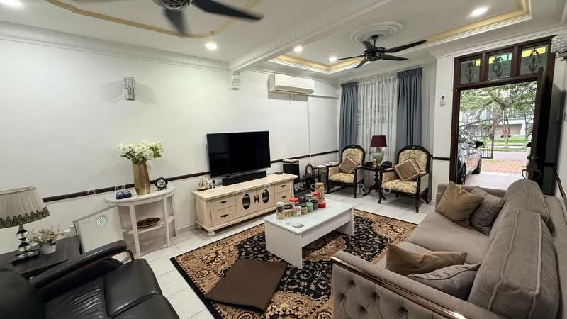 Rumah Teres 1 Tingkat untuk Dijual di Taman Impian Emas (Skudai) - Amir Faris Rusli - Living Room - PropertyGuru.com.my