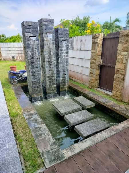 Rumah Teres 2 Tingkat untuk Dijual di Taman Impian Emas (Skudai) - Orange Koh - Exterior - PropertyGuru.com.my