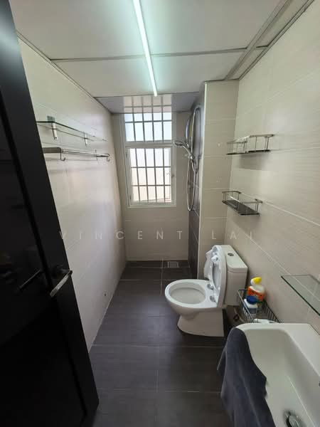 Servis Apartment untuk Disewa di Beverly Tower @ Plaza Medan Putra - Vincent Lai - Bathroom - PropertyGuru.com.my