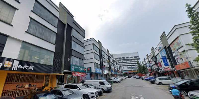 Shop / Office for Sale in Taman Bukit Serdang (Seri Kembangan) - Jeff Chan - Exterior - PropertyGuru.com.my