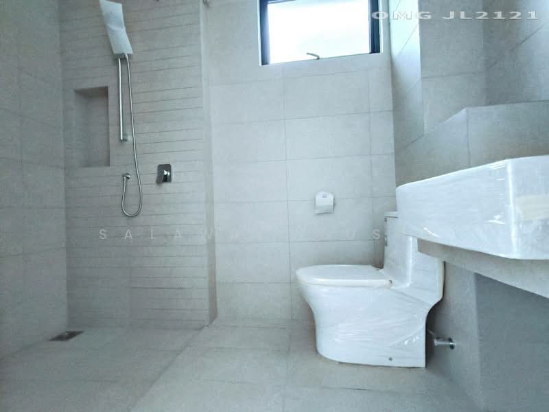 2-storey Terraced House for Rent in Telok Panglima Garang (Selangor) - Salawati Busro - Bathroom - PropertyGuru.com.my