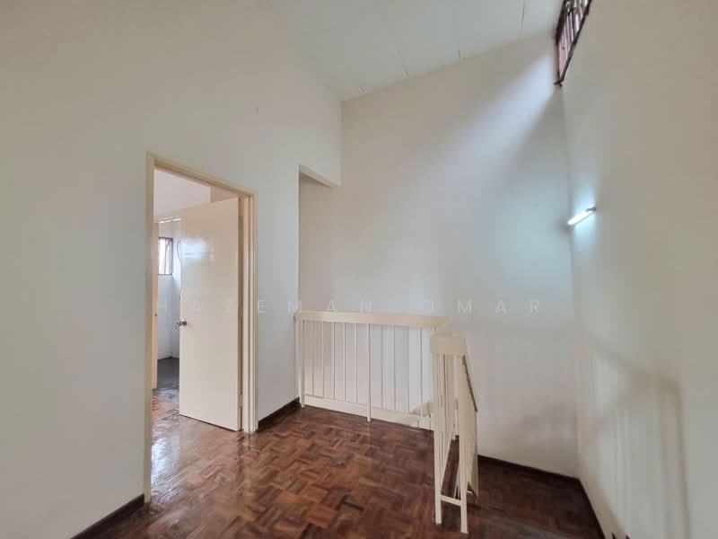Cluster House for Sale in Bandar Tasik Puteri (Rawang) - Hazeman Omar - Interior - PropertyGuru.com.my