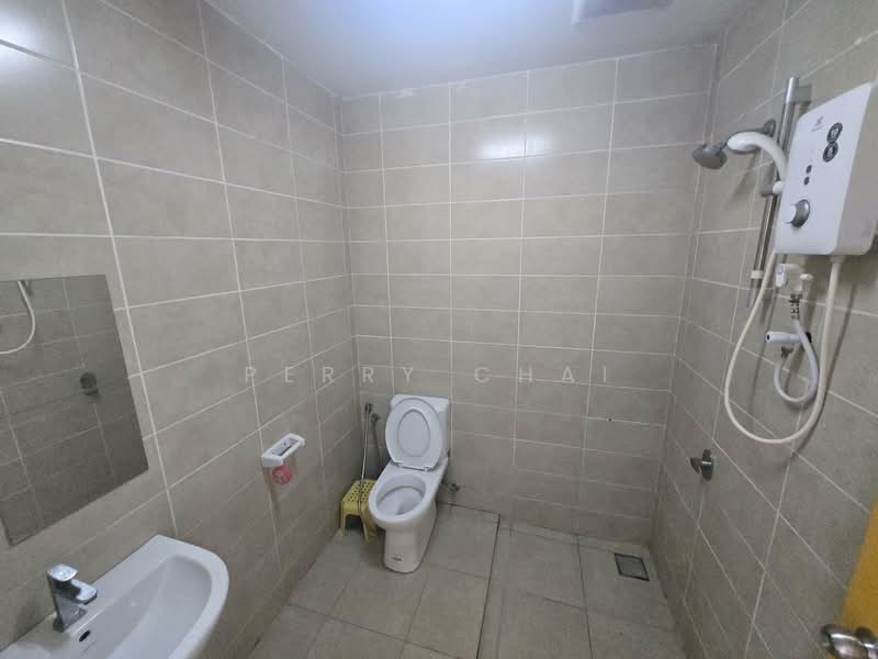 Service Residence for Rent at i-Residence @ i-City - Perry Chai - Bathroom - PropertyGuru.com.my