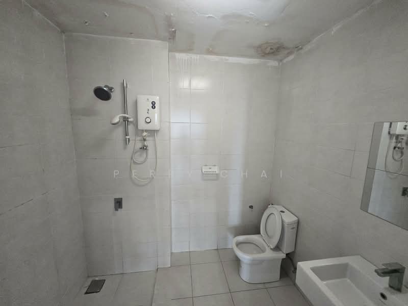 Service Residence for Rent at i-Residence @ i-City - Perry Chai - Bathroom - PropertyGuru.com.my