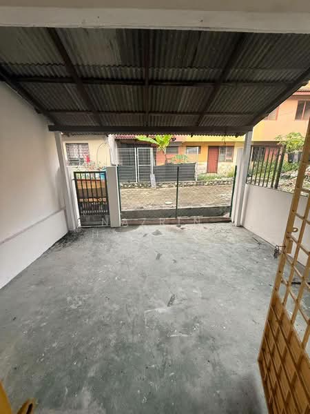 2-storey Terraced House for Sale in Sungai Buloh (Selangor) - Nazrin Hakimin - Exterior - PropertyGuru.com.my