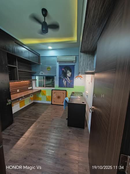 Condominium for Sale at The Golden Triangle Condominium - Louis Chuah - Interior - PropertyGuru.com.my
