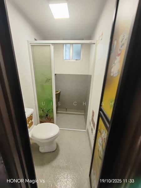 Condominium for Sale at The Golden Triangle Condominium - Louis Chuah - Bathroom - PropertyGuru.com.my