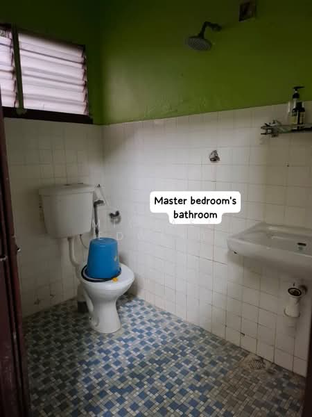 1-storey Terraced House for Sale in Teluk Pulai (Klang) - Michael Edward - Bathroom - PropertyGuru.com.my
