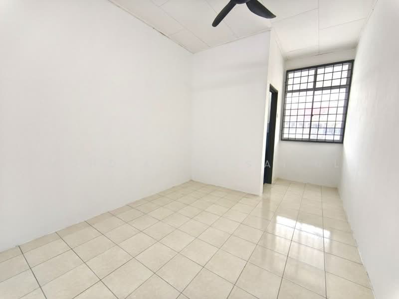 Rumah Teres 1 Tingkat untuk Dijual di Taman Intan Duyung (Port Dickson) - Mohd Aizat Saiful Bahri - PropertyGuru.com.my