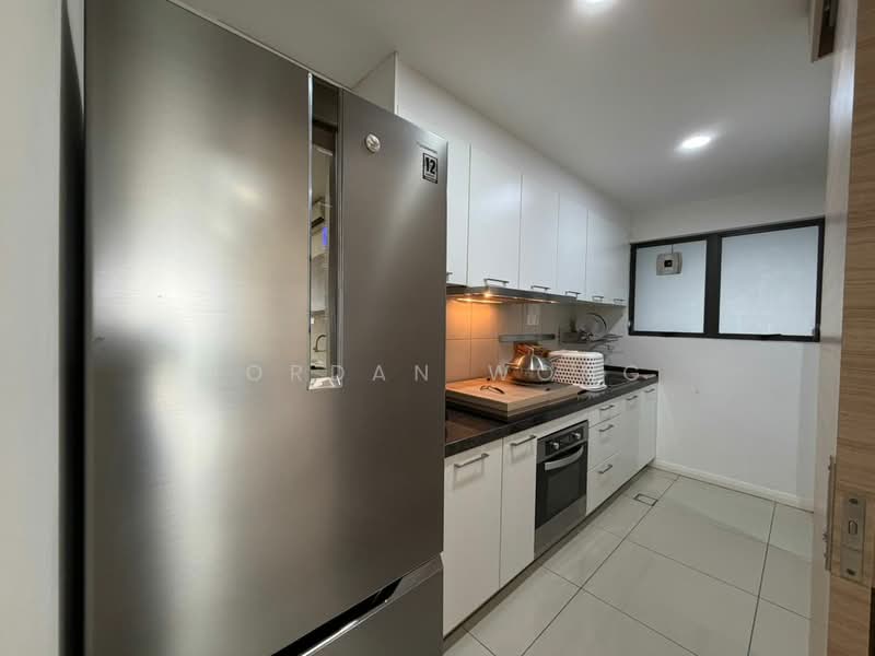 Condominium for Rent at The WaterEdge (Pinggiran Air) - Jordan Wong - Kitchen - PropertyGuru.com.my