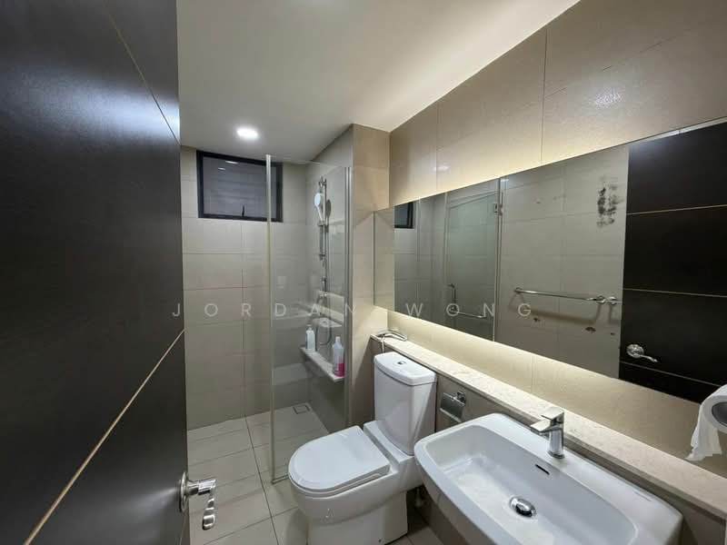 Condominium for Rent at The WaterEdge (Pinggiran Air) - Jordan Wong - Bathroom - PropertyGuru.com.my