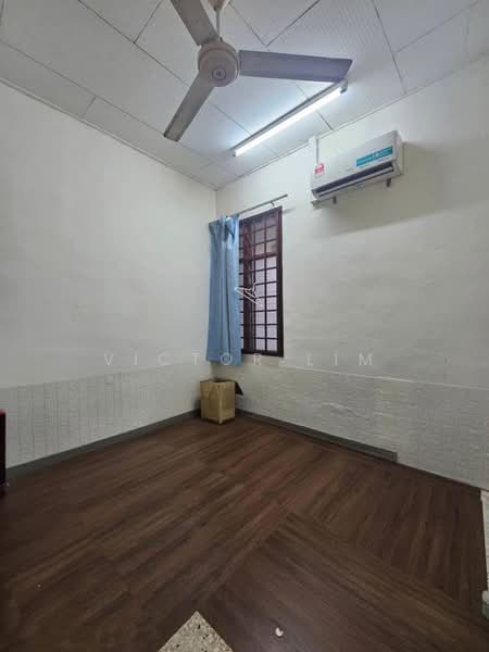 1-storey Terraced House for Sale in Taman Desa Cemerlang (Ulu Tiram) - Victor Lim - PropertyGuru.com.my