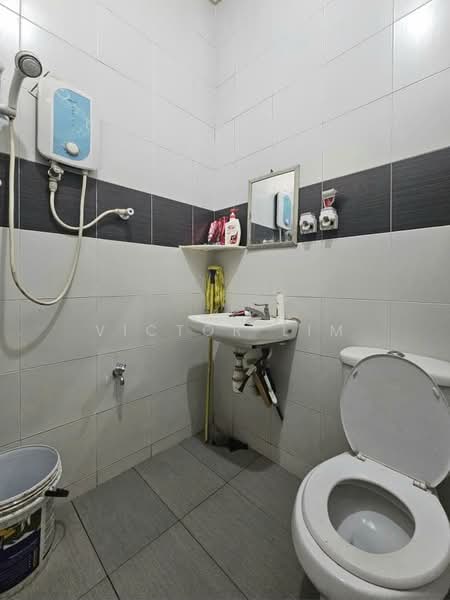 1-storey Terraced House for Sale in Taman Desa Cemerlang (Ulu Tiram) - Victor Lim - PropertyGuru.com.my