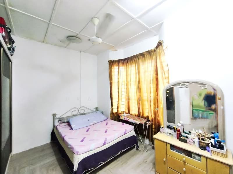 2-storey Terraced House for Sale in Batang Kali (Selangor) - Ashraff Daniel - Bedroom - PropertyGuru.com.my