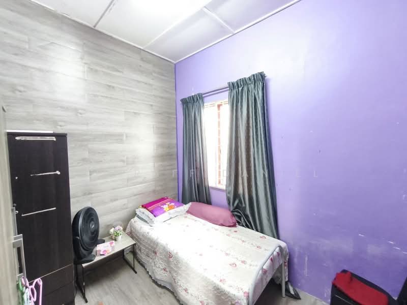 2-storey Terraced House for Sale in Batang Kali (Selangor) - Ashraff Daniel - Bedroom - PropertyGuru.com.my