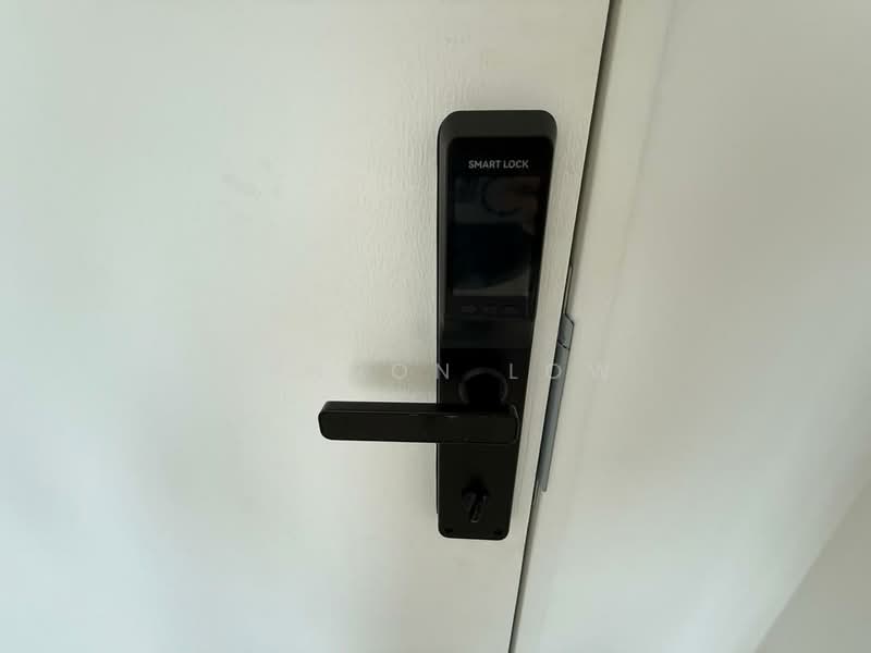 Servis Apartment untuk Disewa di Kenwingston Platz - Jenson Low - Entrance - PropertyGuru.com.my