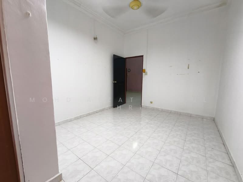 2-storey Terraced House for Sale in Taman Mok Sum (Seremban) - Mohd Aizat Saiful Bahri - Interior - PropertyGuru.com.my