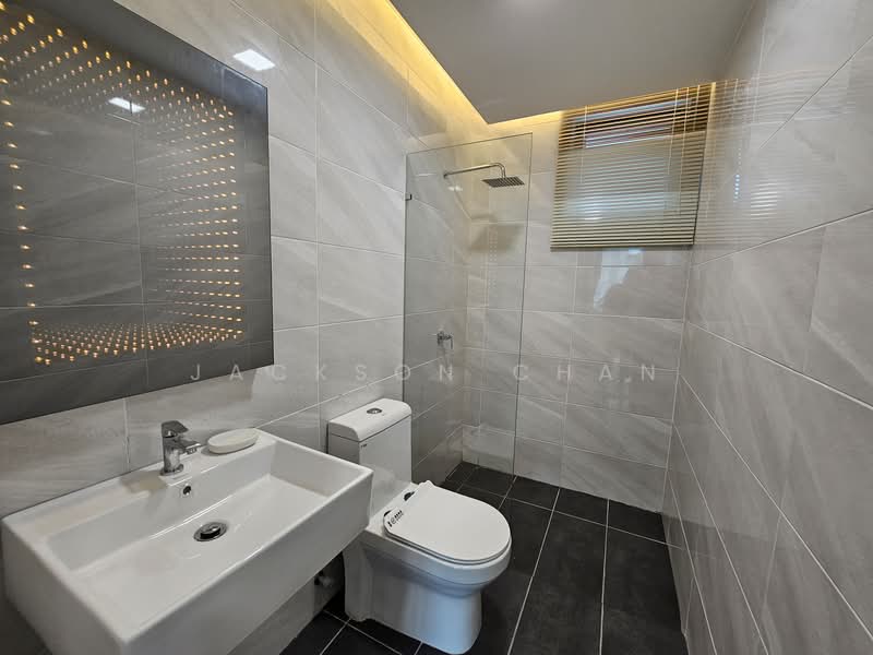 Kondominium untuk Dijual di Sky88 Residences - Jackson Chan - Bathroom - PropertyGuru.com.my