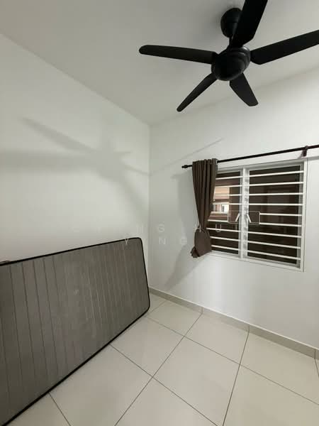 Condominium for Rent at Paraiso Residence @ The Earth - Chong Hui Ying - Bedroom - PropertyGuru.com.my