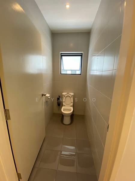 Kedai untuk Disewa di Eco Sanctuary (Telok Panglima Garang) - Elyn Soo - Bathroom - PropertyGuru.com.my