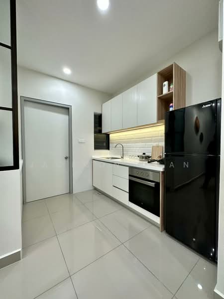 Kondominium untuk Dijual di Bukit Bantayan Residences - Jackson Chan - Kitchen - PropertyGuru.com.my