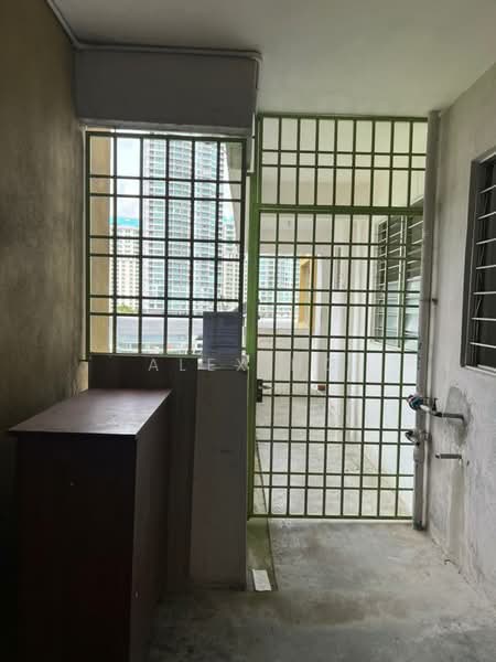 Pangsapuri untuk Dijual di Palm & Nipah Court (Pangsapuri Nipah) - Alex Ho - Exterior - PropertyGuru.com.my