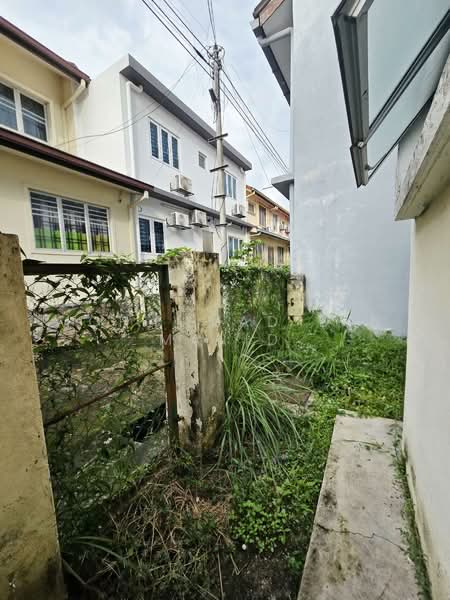 2-storey Terraced House for Sale in Putra Heights (Subang Jaya) - Mohammad Din Majid - Exterior - PropertyGuru.com.my