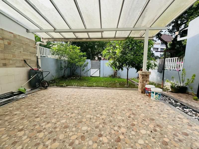 2-storey Terraced House for Rent in Seksyen 7 (Shah Alam) - Salawati Busro - Exterior - PropertyGuru.com.my