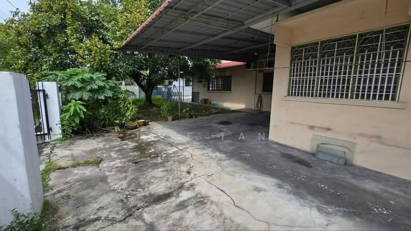 1-storey Terraced House for Sale in Ipoh Garden (Ipoh) - Jeff Tan - Exterior - PropertyGuru.com.my