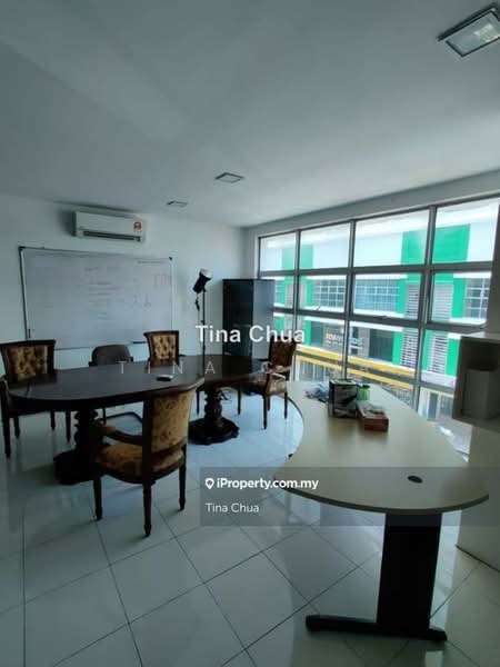 Shop for Sale in Jalan Klang Lama (Old Klang Road) (Kuala Lumpur) - Tina Chua - Interior - PropertyGuru.com.my