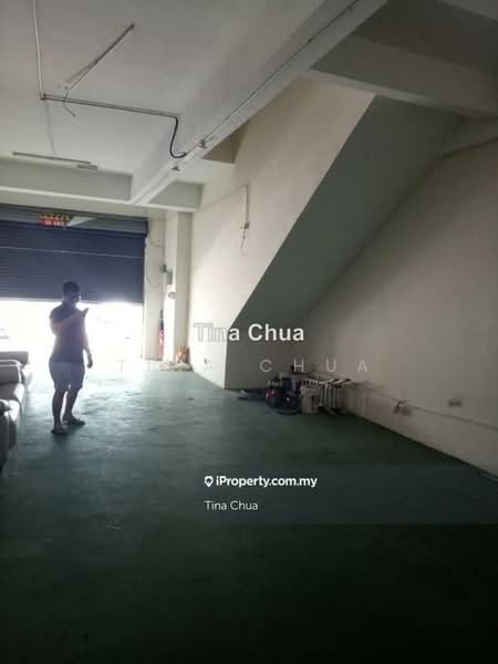 Shop for Sale in Jalan Klang Lama (Old Klang Road) (Kuala Lumpur) - Tina Chua - Interior - PropertyGuru.com.my