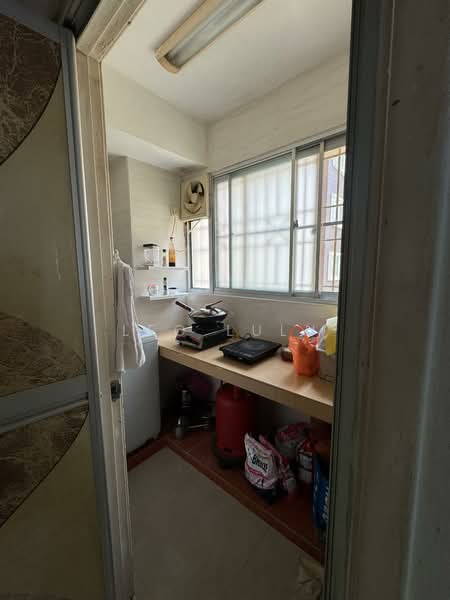 Pangsapuri untuk Dijual di Sri Penaga - Leo Lulu - Kitchen - PropertyGuru.com.my