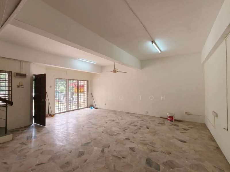 Rumah Teres 2 Tingkat untuk Dijual di Taman Skudai Baru (Skudai) - Ee Fong Toh - Living Room - PropertyGuru.com.my