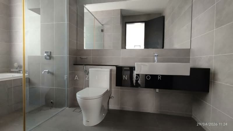 Semi-Detached House for Sale in Shah Alam (Selangor) - Fazie Noor - Bathroom - PropertyGuru.com.my