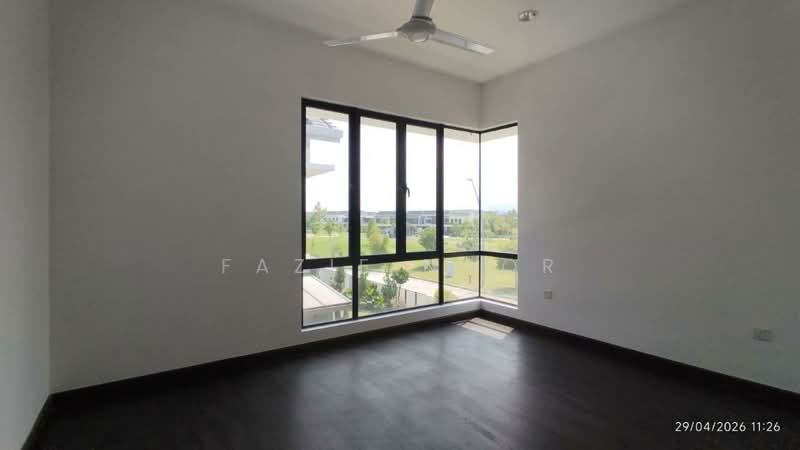Semi-Detached House for Sale in Shah Alam (Selangor) - Fazie Noor - View - PropertyGuru.com.my