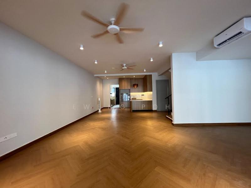 3-storey Terraced House for Sale in Taman Melawati (Ulu Kelang) - Eweng Poh - Living Room - PropertyGuru.com.my