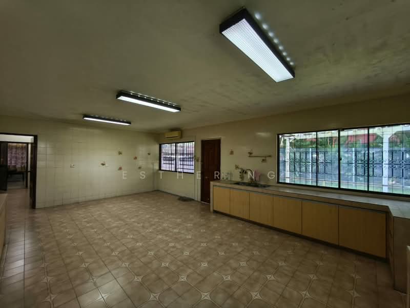 Rumah Banglo untuk Dijual di Teluk Pulai (Klang) - Esther Ng - Kitchen - PropertyGuru.com.my