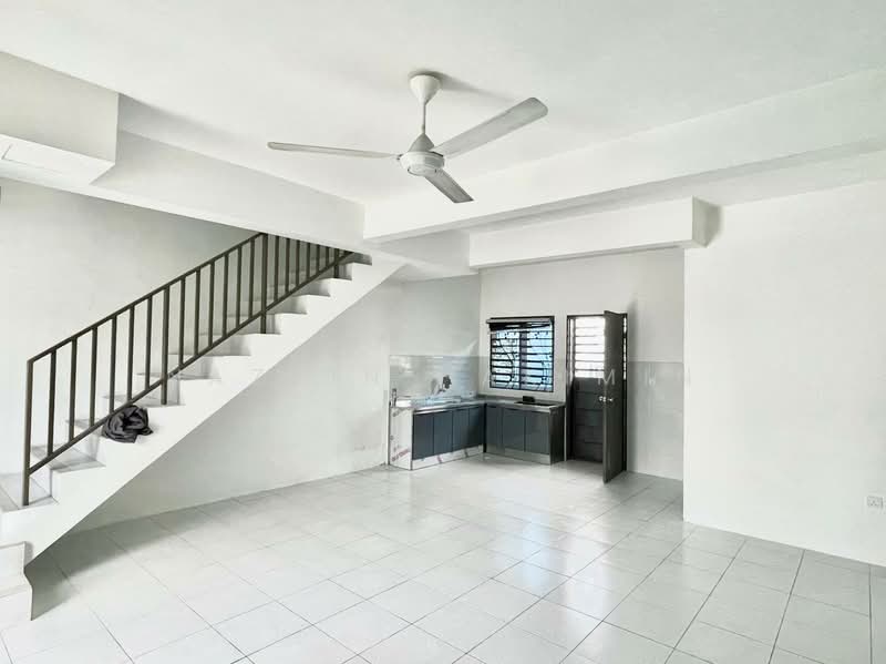 2-storey Terraced House for Sale in Bandar Seri Coalfields (Sungai Buloh) - Nazrin Hakimin - Interior - PropertyGuru.com.my