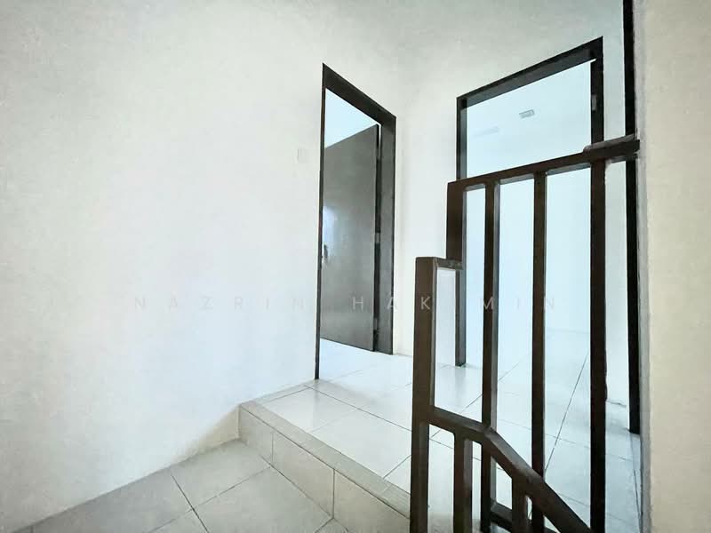 2-storey Terraced House for Sale in Bandar Seri Coalfields (Sungai Buloh) - Nazrin Hakimin - Interior - PropertyGuru.com.my