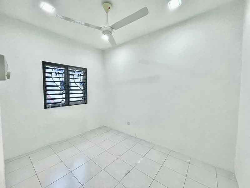 2-storey Terraced House for Sale in Bandar Seri Coalfields (Sungai Buloh) - Nazrin Hakimin - Interior - PropertyGuru.com.my